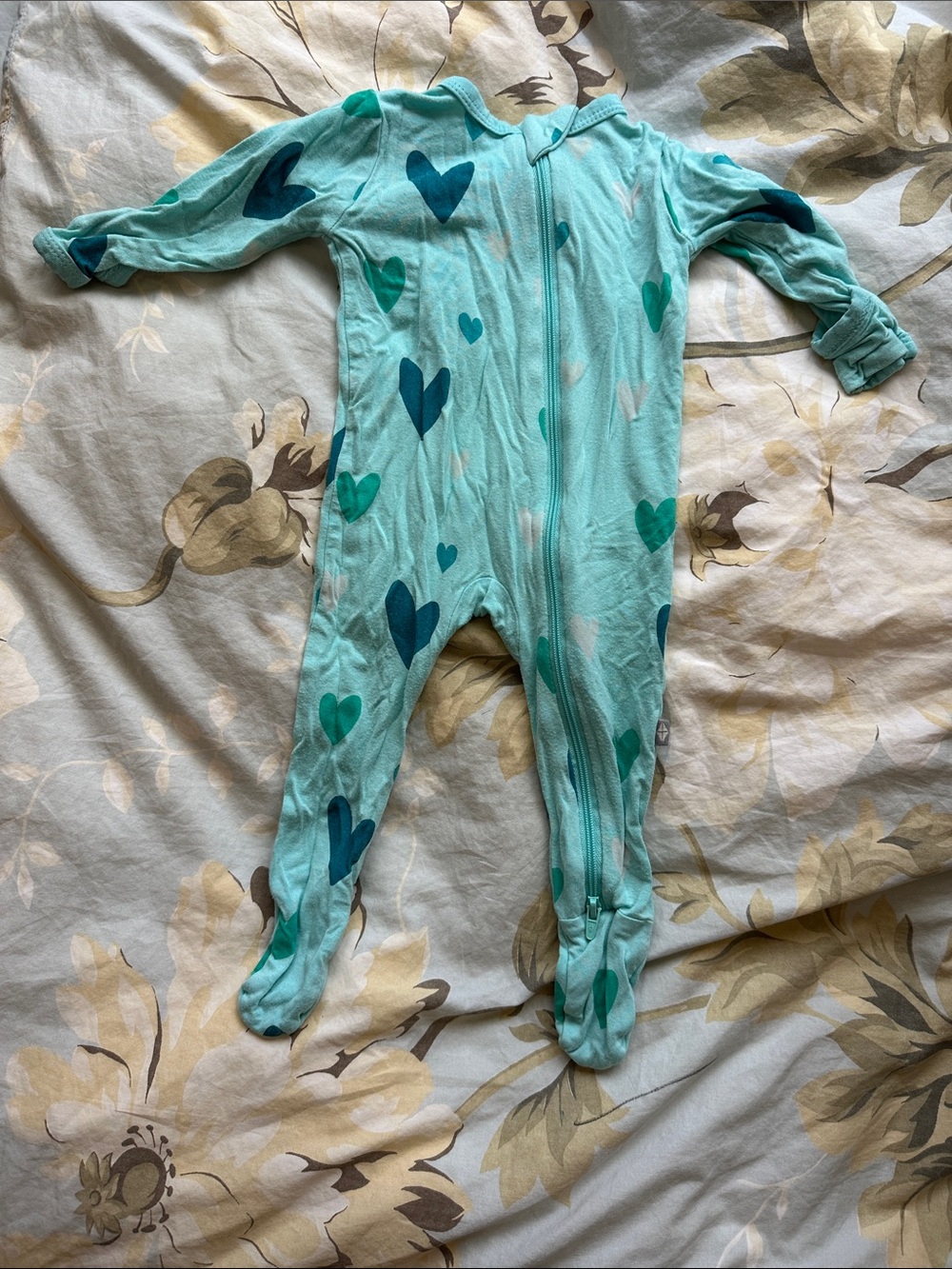 Kyte Baby Teal Heart Footed Onesie